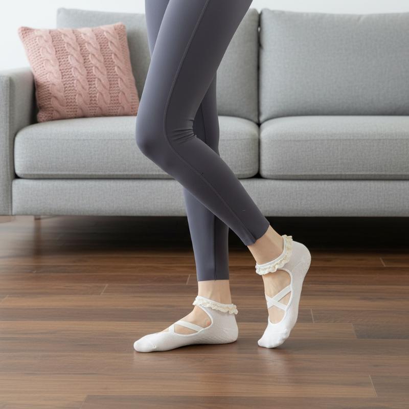 Yoga Pilates Yoga - 1足組のかわいいレースワークピラティスソックス、プリンセス風女性用ヨガソックス、プロ仕様のバックレス通気性滑り止めバレエスポーツソックス