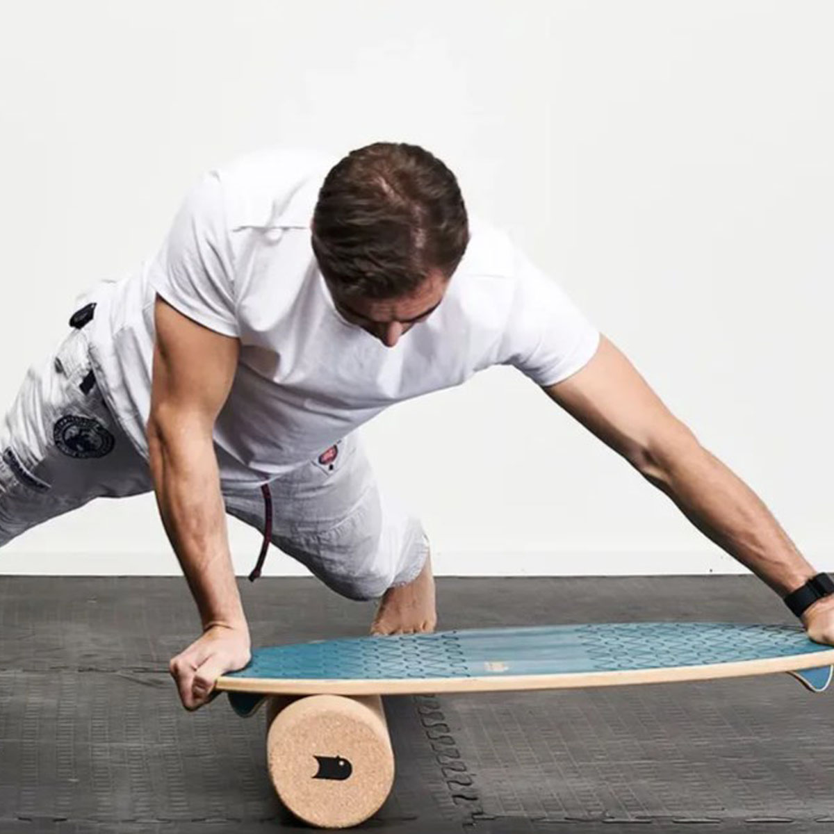 確かに子供用木製ロッカー ヨガバランスボードトレーナー ホー - Balance Board Wobble のレビューと価格