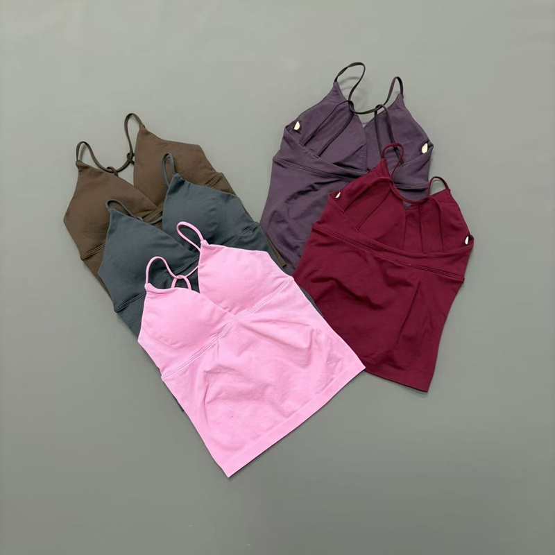 ビジョントゥイストフロントロングライントップ女性用ホルターV - Pilates V Yoga のレビューと価格