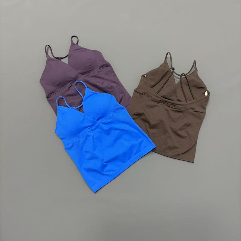 ビジョントゥイストフロントロングライントップ女性用ホルターV - Pilates V Yoga のレビューと価格