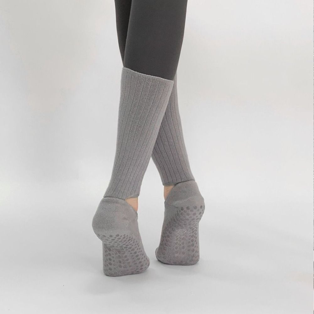 通気性のある生地グリップ付きピラティスソックス、吸汗性ミッド - Pilates Yoga Hose のレビューと価格